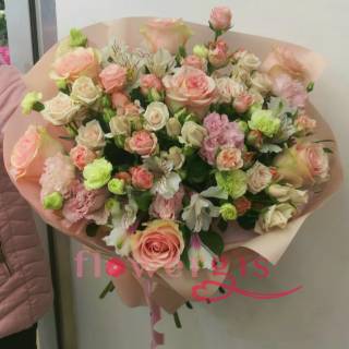 Сияющая улыбка